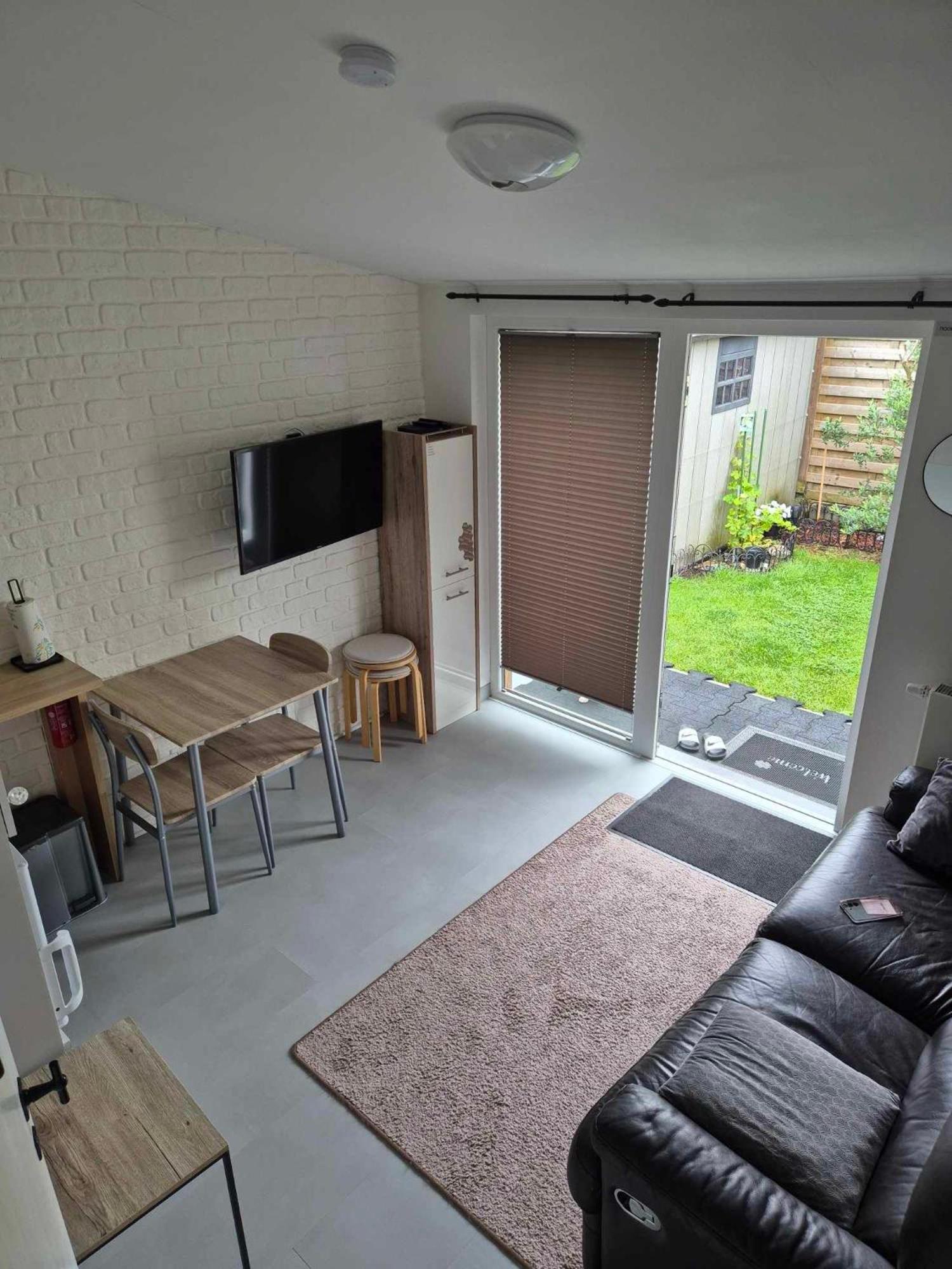 Smaal Apartment Beti Oostkamp Exterior photo
